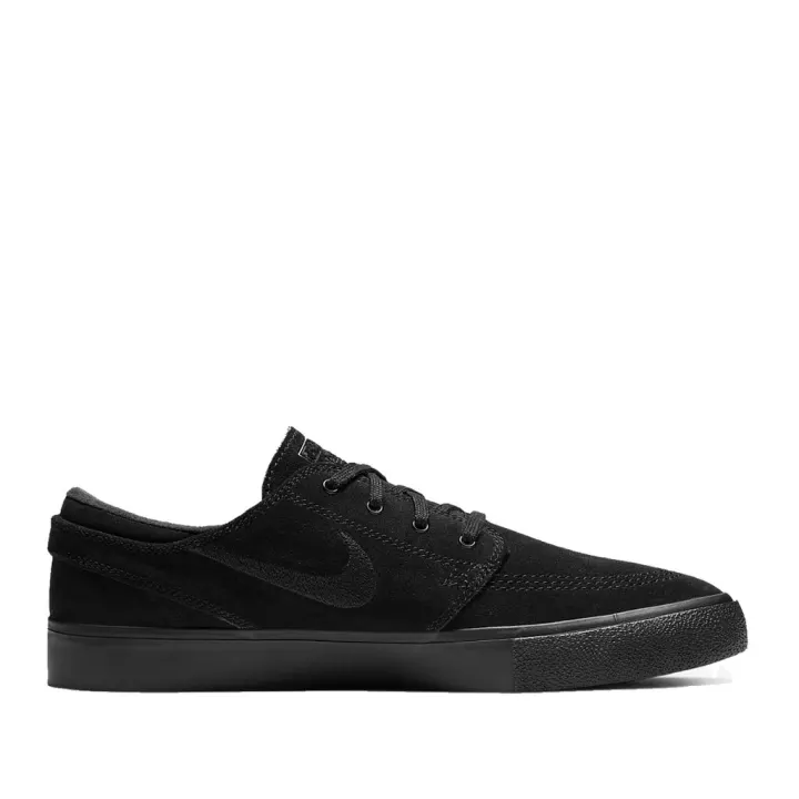 triple black stefan janoski