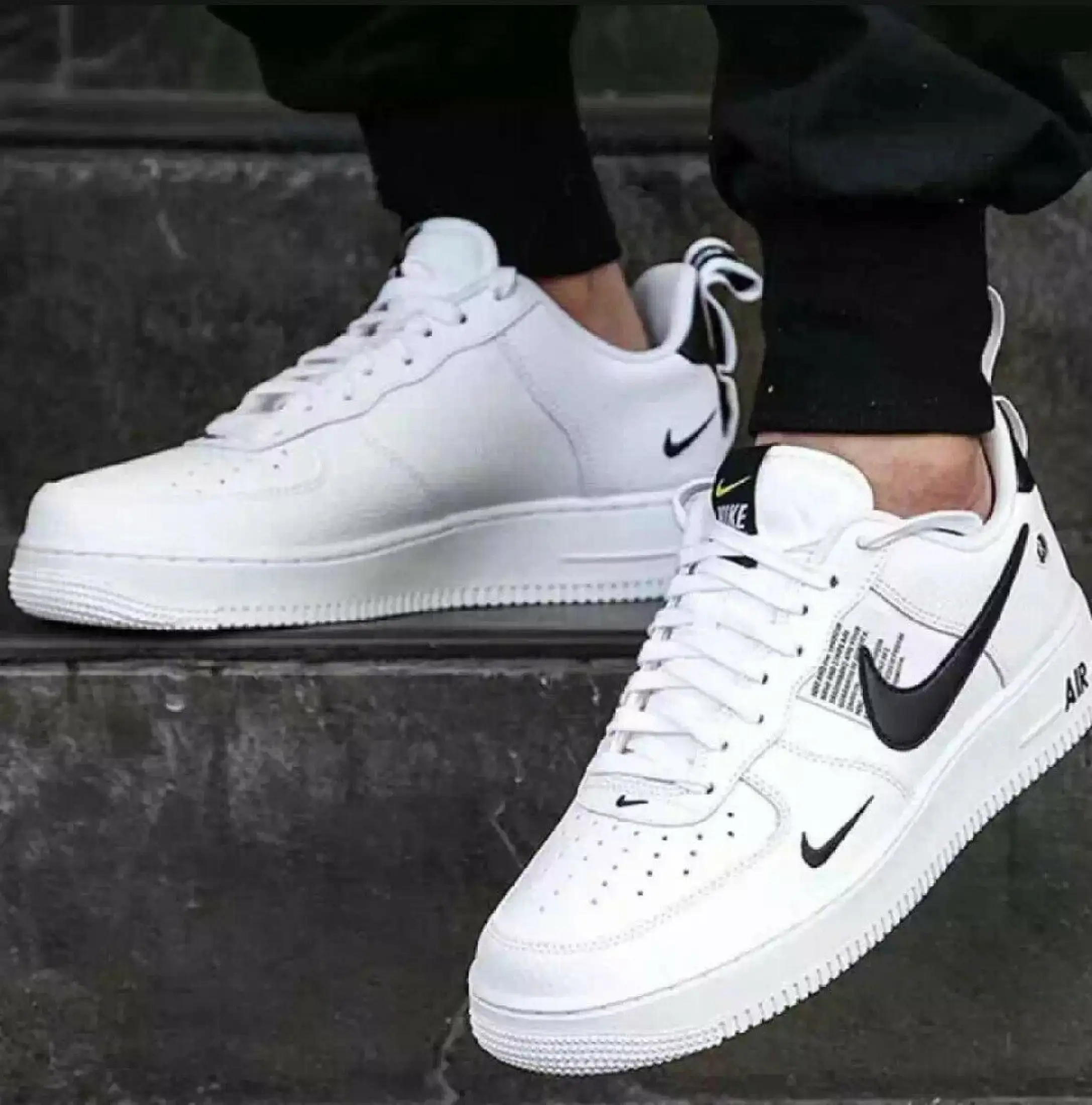 couple rubber shoes nike