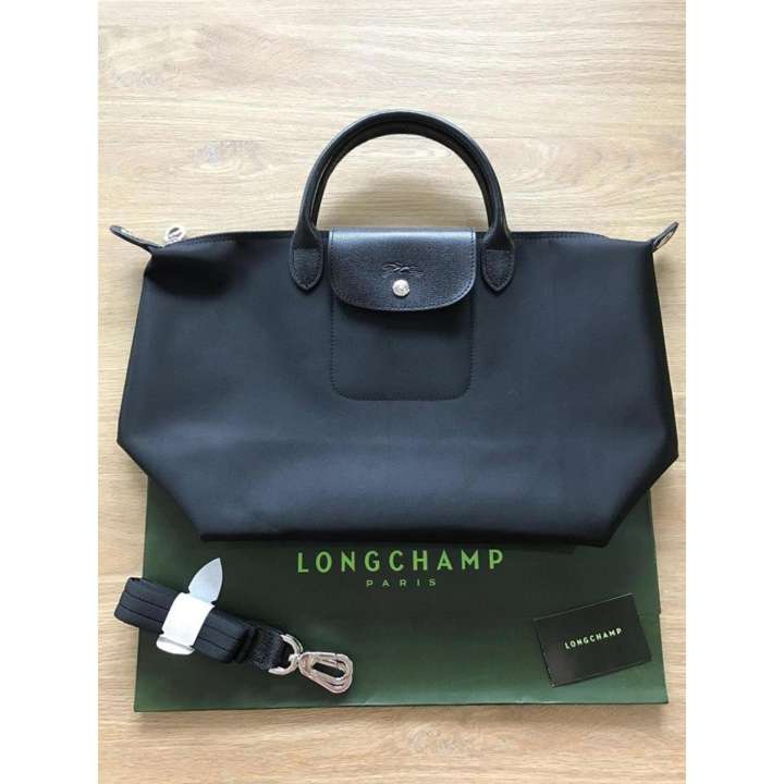 Longchamp Lazada 2024 favors