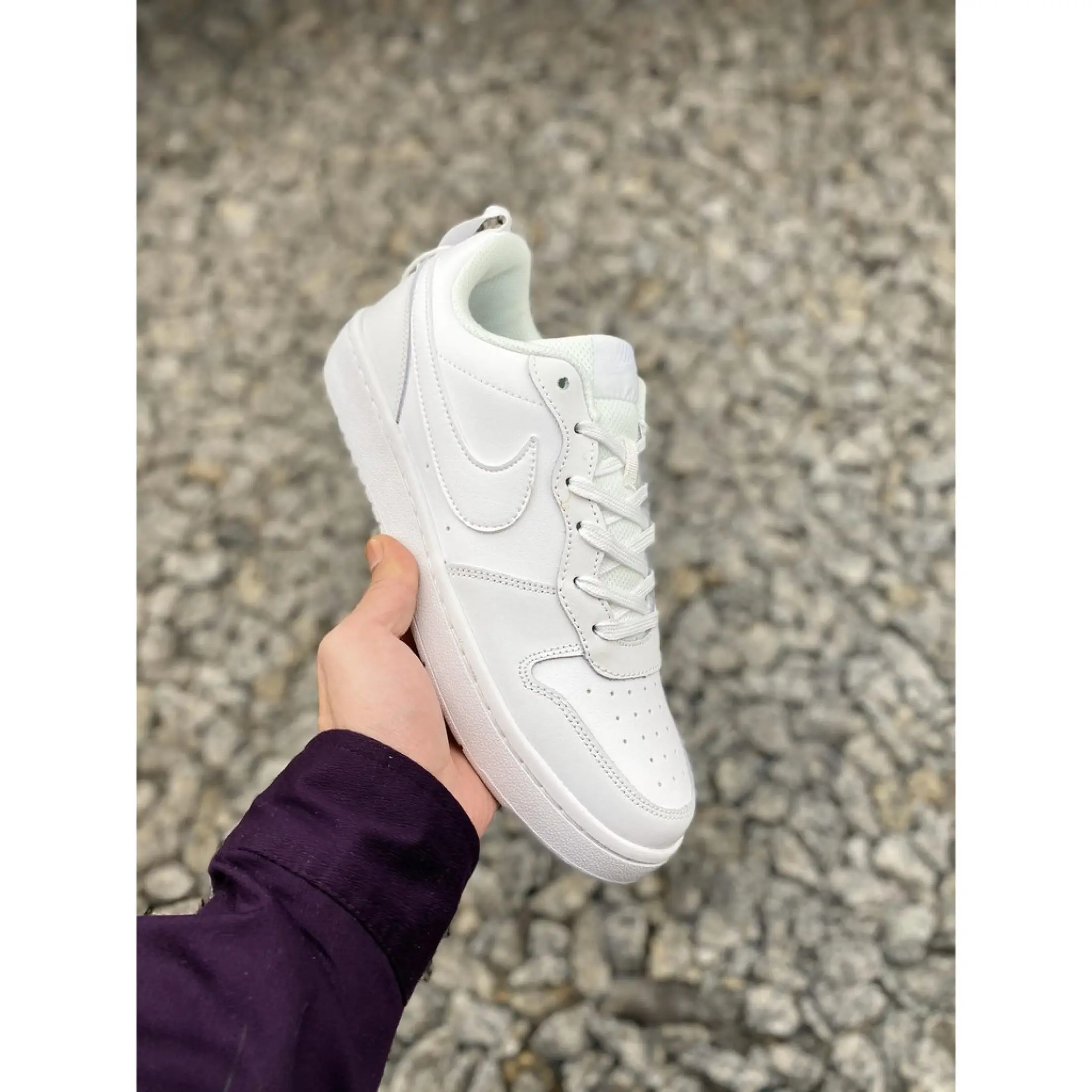 nike court borough on feet