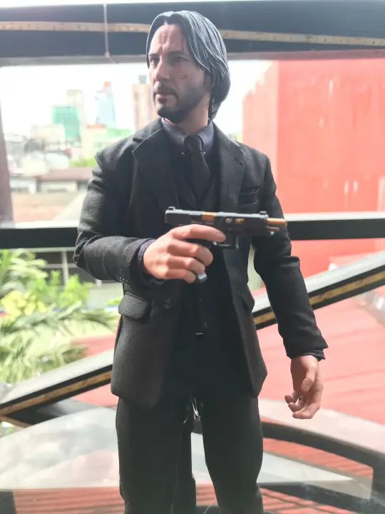 John Wick Chapter 2 Keanu Reeves 1 6 Figure Hot Toys Mms 504 Lazada Ph