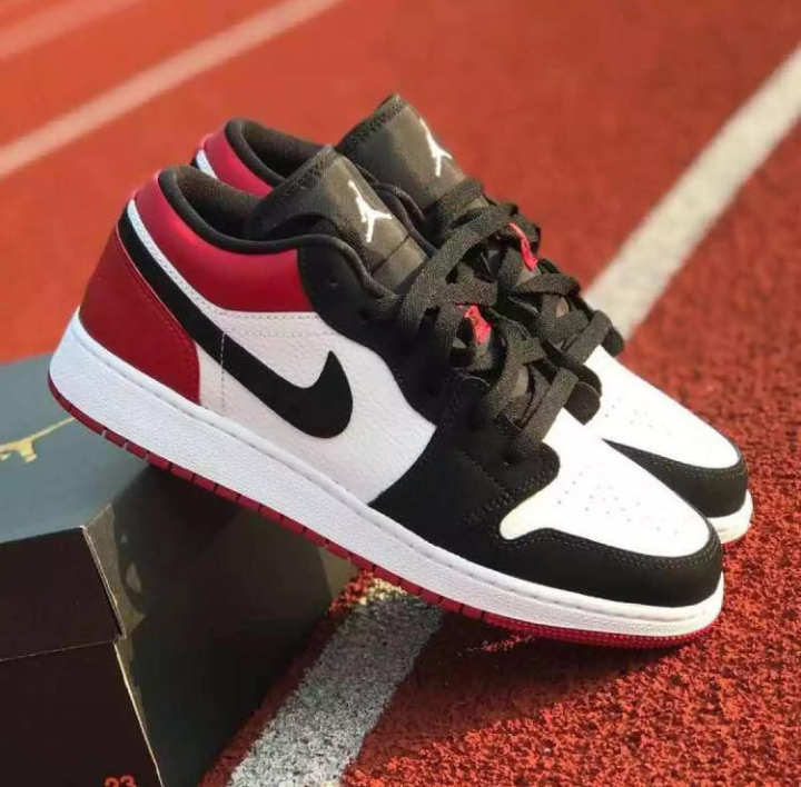 CLASSIC MEDUIM AIR JORDAN GAMUZA TRI-COLOR FOR MEN AND WOMEN 41-45 | Lazada  PH